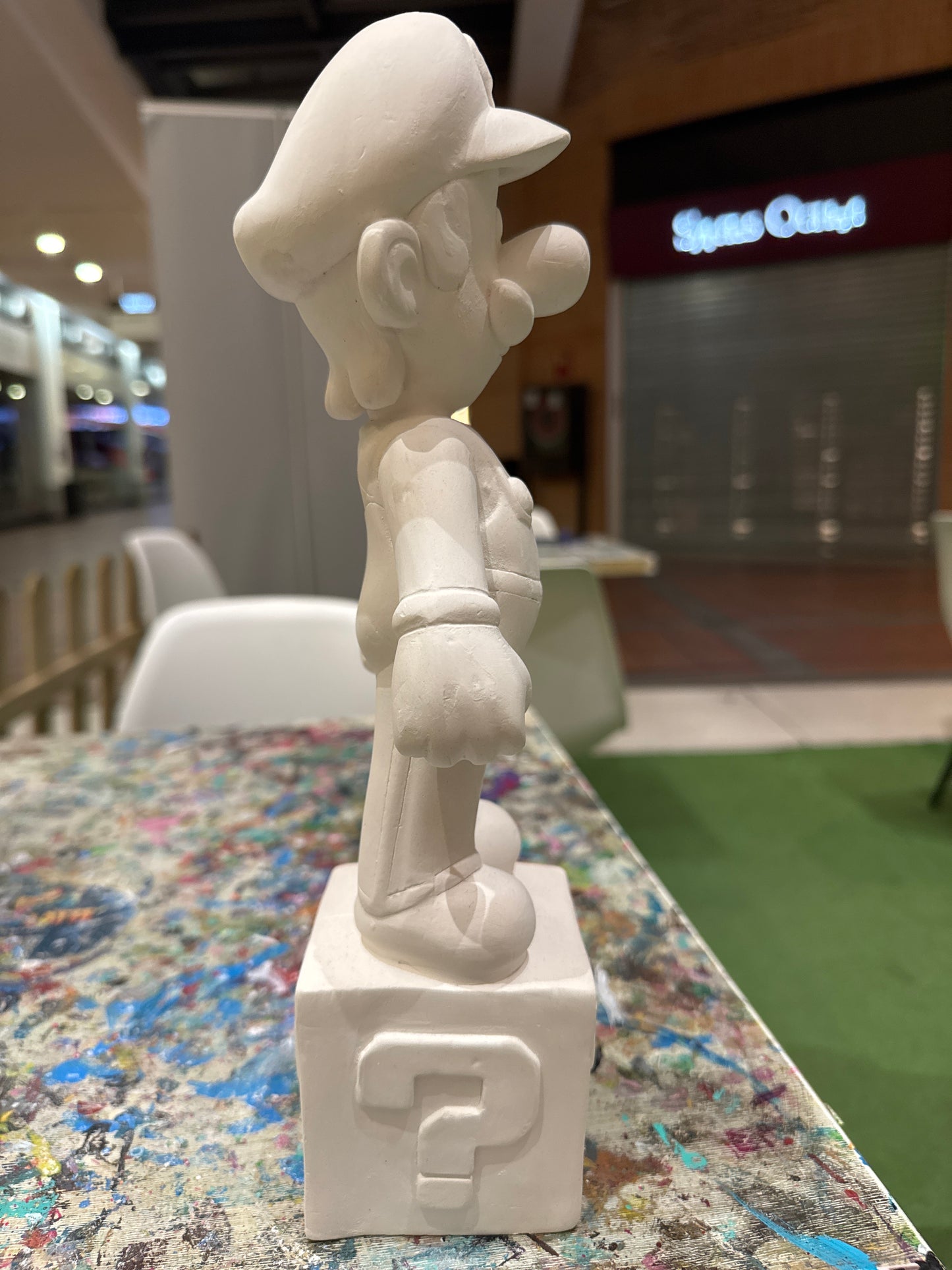 Luigi 33 Cm