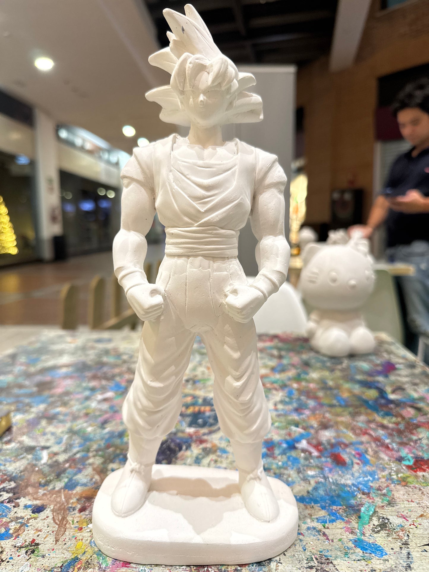 Goku 30 cms